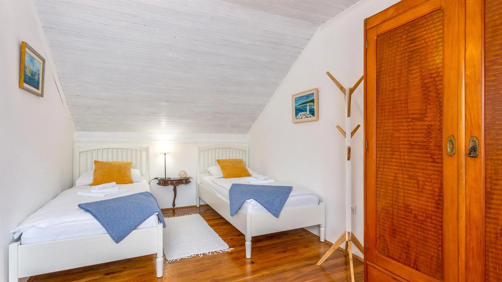 Villa Maran Vrbnik 0*,